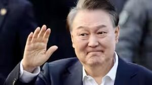 Court sentences S/Korean ex-president to life imprisonment